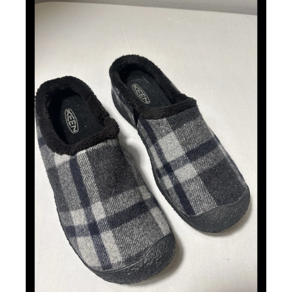 KEEN Women Size 6 HOWSER Black Gray Plaid Wool Rubber Soles Clog Shoes Slippers